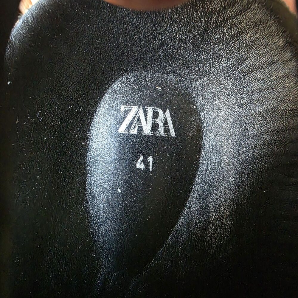 Zara Size 41 Black Suede Studded Clogs Mules Boston Closed Toe - Picture 2 of 9